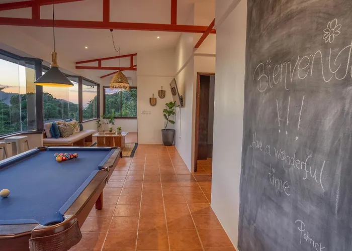 Walk To - Hot Tub - Pool - Comfort & Space Villa Coco