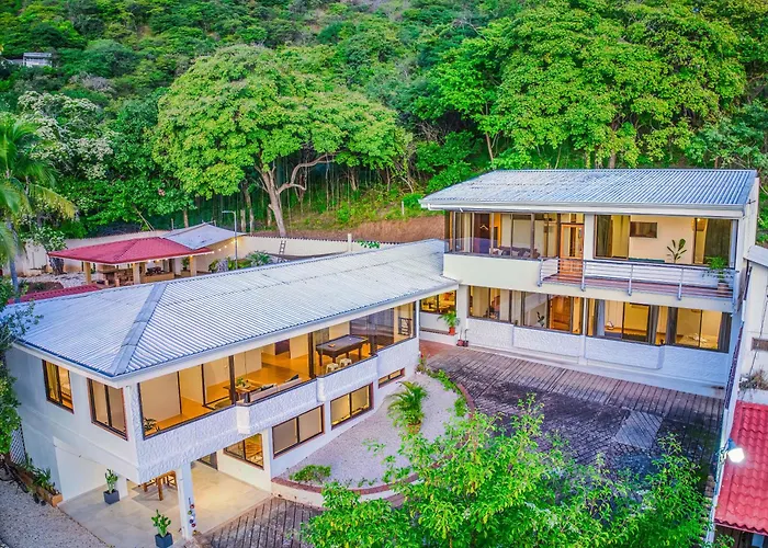 Walk To - Hot Tub - Pool - Comfort & Space Coco
