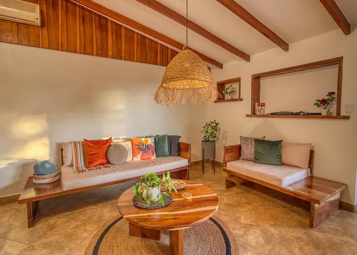 Walk To - Hot Tub - Pool - Comfort & Space Coco